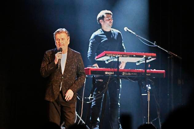 Thomas Anders with band live at the Christmas Sessions in the Kongresshaus Biel, 20 11 2025 Foto:xP.xFrauchigerx xFuturexImagex anders_5103
