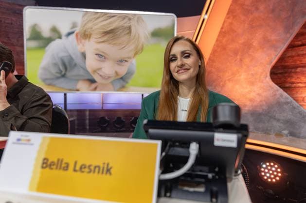 RTL Spendenmarathon in Cologne, 21 11 2025 Bella LESNIK The 30th RTL Spendenmarathon is currently running at the EMG Studios in Cologne Hürth For the first time, the anniversary will be broadcast for 30 hours Celebrity supporters accept donations for children in need live on the donation hotline Cologne Hürth North Rhine-Westphalia Germany Copyright: xBonn.digitalx