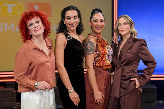 30 RTL Spendenmarathon 2025 on 21 11 2025 at EMG Studio 8 in Hürth F l n r Lucy Diakovska No Angels , Nadja Benaissa, No Angels Jessica Wahls No Angels , Sandy Mölling No Angels at the 30 RTL Spendenmarathon 2025 on 21 11 2025 at EMG Studio 8 in Hürth xJFx