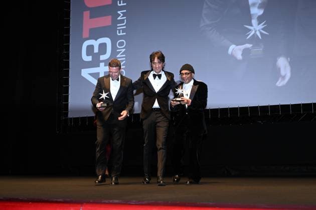 Turin Film Festival 2025, Opening Night - Awards Ceremony. Pictured: Spike Lee, Antonio Banderas, Giulio Base  Copyright: xMaurizioxD Avanzox xipa-agency.netx xDxAvanzo xMangiarottix IPA_Agency_IPA68227467