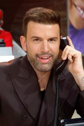 Jay Khan at the 30 RTL Spendenmarathon 2025 in Studio 8 of EMG Studios Hürth, 21 11 2025 Foto:xR.xStoffelsx xFuturexImagex spendenmarathon_5723
