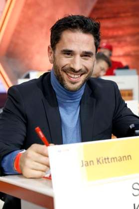 Jan Kittmann at the 30 RTL Spendenmarathon 2025 in Studio 8 of EMG Studios Hürth, 21 11 2025 Foto:xR.xStoffelsx xFuturexImagex spendenmarathon_5747