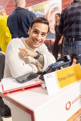 RTL Spendenmarathon in Cologne, 21 11 2025 Timur Ülker, Jan Kittmann,The 30th RTL Spendenmarathon is currently running at the EMG studios in Cologne Hürth For the first time, the anniversary will be broadcast for 30 hours Celebrity supporters accept donations for children in need live on the donation hotline Cologne Hürth North Rhine-Westphalia Germany Copyright: xBonn.digitalx