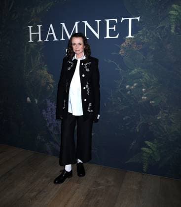 November 21, 2025, New York, Ny, United States: Emily Watson attends the New York Premiere of Hamnet . Held at The Whitby Hotel in New York. Zuma Press November 21, 2025. New York United States - ZUMAp281 20251121_zea_p281_019 Copyright: xPhotoxImagexPressx
