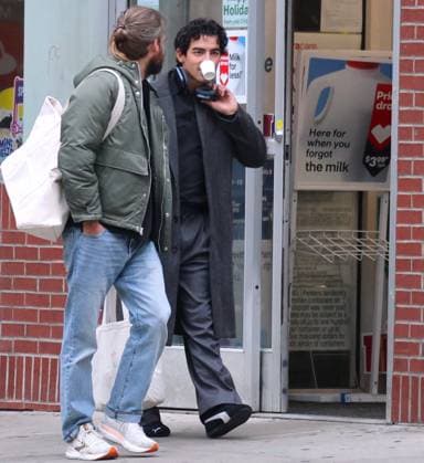 Joe Jonas Out and About NYC - USA Singer Joe Jonas is having lunch with a friend at San Ambroeus then they went to CVS pharmacy store in Soho, NYC, USA, on November 21, 2025. Photo by Dylan Travis ABACAPRESS.COM New York City NY United States  Copyright: xDylanxTravis ABACAx