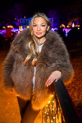 abb Chiara Henriette Madeleine Bernadette Margrete Ohoven Actress as guest at the premiere Christmas at the zoo with celebrities on 21 11 2025 in Berlin Berlin Germany