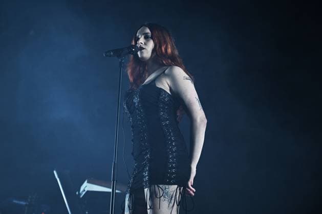 Raven Numan performing at Eventim Apollo in London LONDON, ENGLAND - NOVEMBER 21: Raven Numan performing at Eventim Apollo on November 21, 2025 in London, England. CAP MAR MAR Great Britain Copyright: xMartinxHarris CapitalxPicturesx