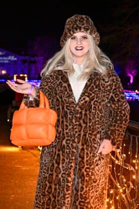 Sarah Knappik at the opening of Christmas at Tierpark 2025 at Friedrichsfelde Palace in Tierpark Berlin Berlin, 21 11 2025 Foto:xN.xKubelkax xFuturexImagex tierpark_5108