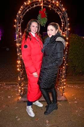 Katrin Wrobel and Yvonne Woelke at the opening of Christmas at Tierpark 2025 at Friedrichsfelde Palace in Tierpark Berlin Berlin, 21 11 2025 Foto:xN.xKubelkax xFuturexImagex tierpark_5140