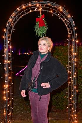 Eva Imhof at the opening of Christmas at Tierpark 2025 at Friedrichsfelde Palace in Tierpark Berlin Berlin, 21 11 2025 Foto:xN.xKubelkax xFuturexImagex tierpark_5153