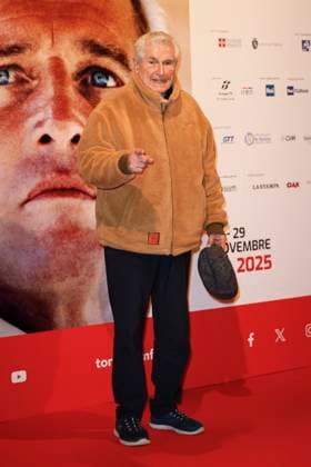 43 Turin Film Festival - Photocall TURIN, ITALY - NOVEMBER 22: Claude Lelouch poses at the photocall of Stella della Mole Award during the 43rd Torino Film Festival 2025 at Teatro Regio on November 22, 2025 in Turin, Italy. Photo Marco Piovanotto Abacapress.com  Copyright: xPiovanottoxMarco ABACAx