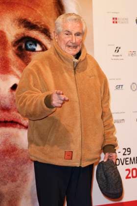 43 Turin Film Festival - Photocall TURIN, ITALY - NOVEMBER 22: Claude Lelouch poses at the photocall of Stella della Mole Award during the 43rd Torino Film Festival 2025 at Teatro Regio on November 22, 2025 in Turin, Italy. Photo Marco Piovanotto Abacapress.com  Copyright: xPiovanottoxMarco ABACAx
