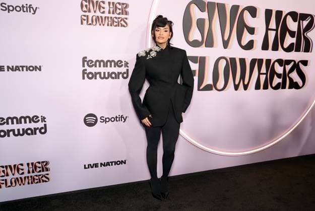 4th Annual Femme It Forward Give Her FlowHERS Gala at The Beverly Hilton Featuring: Kehlani Where: Los Angeles, California, United States When: 21 Nov 2025 Credit: Faye s Vision Cover Images EDITORIAL USE ONLY. NOT FOR USE BY NEWSPAPERS BASED IN THE UK. Copyright: xx coverimg55285858