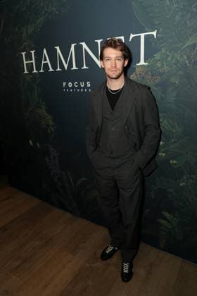 New York special screening of Focus Features Hamnet in select theaters Nov. 26th and Nationwide Dec 5th at The Whitby Hotel screening room Featuring: Joe Alwyn Where: New York, New York, United States When: 21 Nov 2025 Credit: Marion Curtis StarPix for Focus Features INSTARimages EDITORIAL USE ONLY. NOT FOR USE BY NEWSPAPERS BASED IN THE UK. Copyright: xx instar55286390