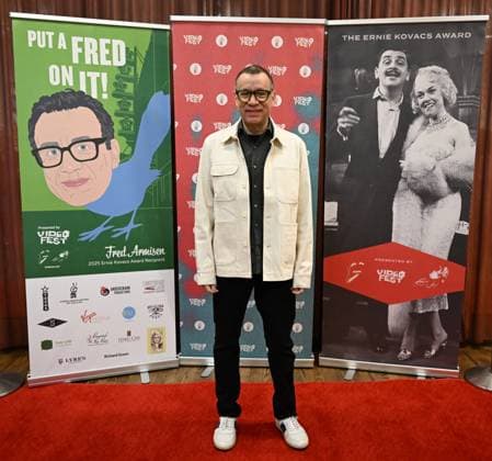 November 23, 2025, Dallas, Texas, USA : FRED ARMISEN receiving the 2025 ERNIE KOVACS award for outstanding work in comedy on the Red Carpet Dallas USA - ZUMAm147 20251123_zap_m147_003 Copyright: xHossxMcBainx