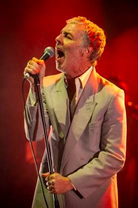 Baxter Dury at Eventim Apollo Baxter Dury performs at Eventim Apollo in London on 22nd November 2025., Credit:Zoran Veselinovic Avalon UK, London, Eventim Apollo  Copyright: xZoranxVeselinovicx xAvalonx 1054060464