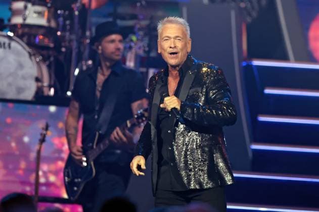 ZDF The Giovanni Zarrella Show Singer Olaf Berger during the ZDF entertainment program The Giovanni Zarrella Show on 22 11 2025 in the exhibition hall Offenburg 20251122SBK0049