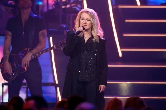 ZDF The Giovanni Zarrella Show Singer Nicole Seibert during the ZDF entertainment program The Giovanni Zarrella Show on 22 11 2025 in the exhibition hall Offenburg 20251122SBK0074