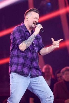 Ben Zucker in the ZDF music show The Giovanni Zarrella Show live from the Offenburg Exhibition Center Offenburg, 22 11 2025 Foto:xR.xSchmiegeltx xFuturexImagex zarrella_5318