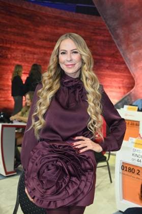 Presenter Jenny Elvers takes part in the 30 RTL telethon wir helfen Kindern 2025