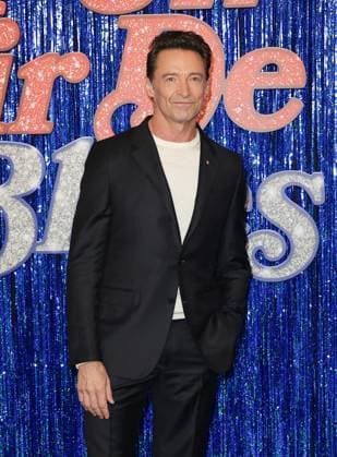Hugh Jackman Première du film Sur un Air de Blues Song Sung Blue au Grand Rex à Paris le 23 novembre 2025 Coadic Guirec Bestimage Premiere of the film Sur un Air de Blues Song Sung Blue at the Grand Rex in Paris on November 23, 2025 Paris France  Copyright: xCOADICxGUIRECx xBESTIMAGExCOADICxGUIRECx xBESTIMAGEx