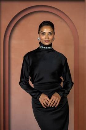 Celebs Attend Inaugural Franca Fund Gala - Doha Shanina Shaikh arrives to the Franca Fund Gala at the Museum of Islamic Art, in Doha, Qatar, on November 23, 2025. Photo by Balkis Press ABACAPRESS.COM Doha United Arab Emirates  Copyright: xBalkisxPress ABACAx