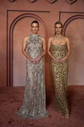 Celebs Attend Inaugural Franca Fund Gala - Doha Lady Amelia Spencer and Lady Eliza Spencer arrive to the Franca Fund Gala at the Museum of Islamic Art, in Doha, Qatar, on November 23, 2025. Photo by Balkis Press ABACAPRESS.COM Doha United Arab Emirates  Copyright: xBalkisxPress ABACAx