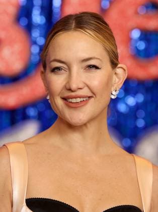 Sur un Air de Blues - Song Sung Blue Premiere Kate Hudson attends the Sur un Air de Blues - Song Sung Blue Premiere at Le Grand Rex on November 23, 2025 in Paris, France.  Copyright: xDFYx