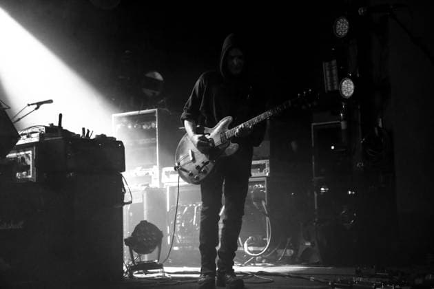 Peter Hayes from the band Black Rebel Motorcycle Club at a concert at the Astra Kulturhaus in Berlin, November 23, 2025 Photo converted to black and white Black Rebel Motorcycle Club concert Berlin