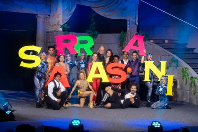 The ensemble of the new Sarrasani show Atlantis on Fire Andre Sarrasani presents new dinner show in Dresden