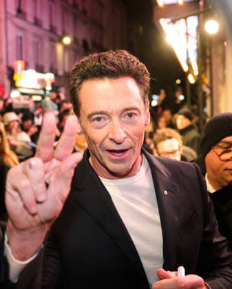 Song Sung Blue premiere at Le Grand Rex Featuring: Hugh Jackman Where: Paris, France When: 23 Nov 2025 Credit: Jasmine Aissaoui INSTARimages EDITORIAL USE ONLY. NOT FOR USE BY NEWSPAPERS BASED IN THE UK. Copyright: xJasminexAissaouix instar55290457