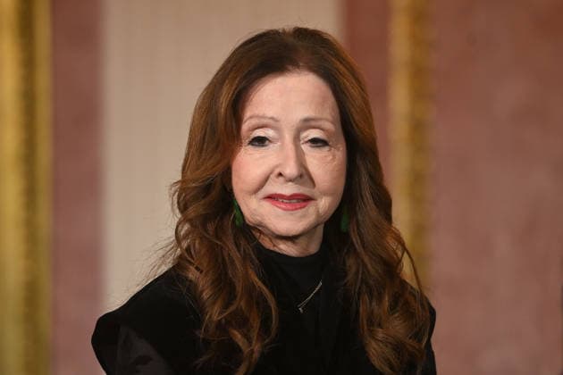 Vicky LEANDROS Saengerin, single picture, cropped single motif, portrait, portrait, portrait receives the Bavarian Order of Merit from Markus SOEDER Minister President of Bavaria and CSU Chairman at the Bavarian Order of Merit Award Ceremony in the Prinz Carl Palais in Munich on 24 11 2025