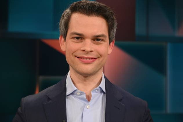 Politician Christoph Ploß, CDU, Member of the Bundestag and Federal Government Coordinator for the Maritime Industry, as a guest on the ARD talk show Hart aber Fair on the subject of discount battles and ordering mania What is the true price of bargains?