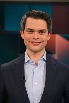 Politician Christoph Ploß, CDU, Member of the Bundestag and Federal Government Coordinator for the Maritime Industry, as a guest on the ARD talk show Hart aber Fair on the subject of discount battles and ordering mania What is the true price of bargains?