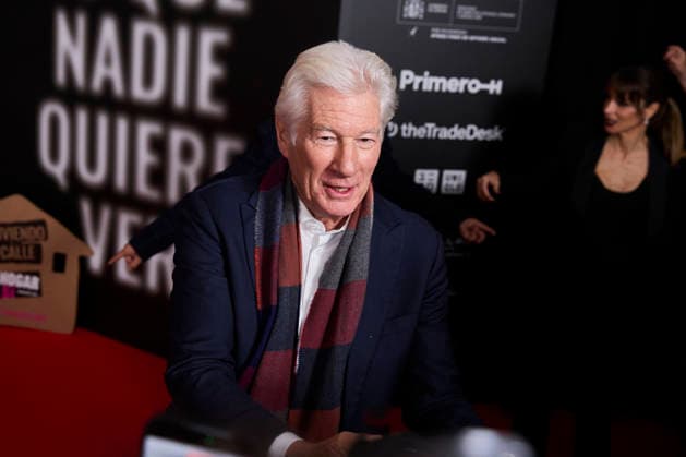 November 24, 2025, Madrid, Madrid, Spain: RICHARD GERE and ALEJANDRA GERE Lo Que Nadie Quiere Ver premiere Madrid Spain - ZUMAc260 20251124_zep_c260_004 Copyright: xMikexChicorrox