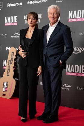 Lo Que Nadie Quiere Ver - Premiere in Madrid, Spain - 24 Nov 2025 Richard Gere and Alejandra Gere attend the Lo Que Nadie Quiere Ver premiere at the Callao cinema. Madrid Spain Copyright: xAtilanoxGarciax xSOPAxImagesx photo01253
