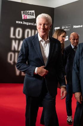 November 24, 2025, Madrid, Spain: Richard Gere attends the Lo Que Nadie Quiere Ver premiere at the Callao cinema. Madrid Spain - ZUMAs197 20251124_aaa_s197_125 Copyright: xAtilanoxGarciax