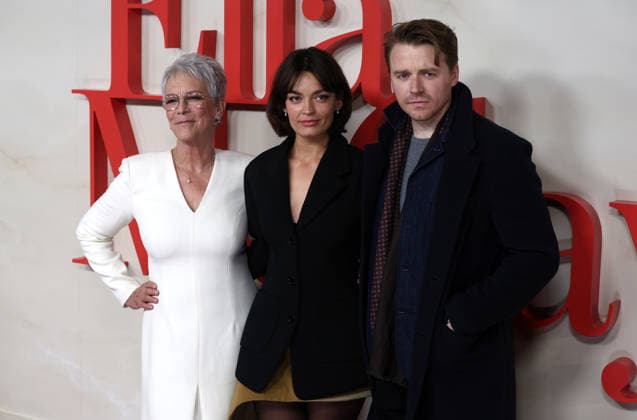 Ella McCay UK Special Screening at Picture house Central in London, UK - 24 Nov 2025 Jamie Lee Curtis, Emma Mackey and Jack Lowden attend the Ella McCay UK Special Screening at Picture house Central. London United Kingdom Copyright: xFredxDuvalx xSOPAxImagesx FD_Ella_McCay_01