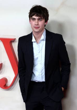 November 24, 2025, London, United Kingdom: Spike Fearn attends the Ella McCay UK Special Screening at Picture house Central. London United Kingdom - ZUMAs197 20251124_aaa_s197_185 Copyright: xFredxDuvalx