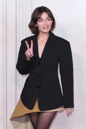 Emma Mackey at the UK Special Screening of the movie Ella McCay at Picturehouse Central London, 24 11 2025 Foto:xS.xVasx xFuturexImagex ella_5121