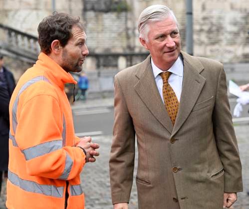 King Philippe visits the municipal depot in Schaerbeek BRUSSELS, BELGIUM - NOVEMBER 25 : King Philippe visits the municipal depot on Avenue Ernest Renan in Schaerbeek. After a short walk around the neighborhood, the King will take part in a round table discussion with municipal and regional officials responsible for public cleanliness, a Schaerbeek public cleanliness worker and representatives of the « Brussel (pou)belle » collective, the « Voltaire-Eenens-Metsys » neighborhood committee and the « Les 40 Comités » umbrella organization on November 25, 2025 in Brussels, Belgium, 25 11 2025 Brussels Belgium  Copyright: xDidierxLebrunx