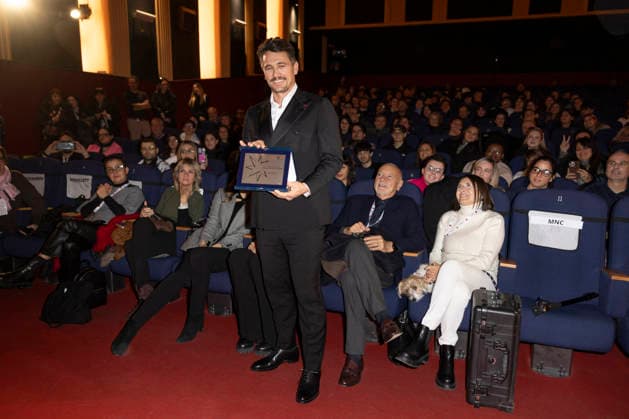 43 Turin Film Festival - James Franco photocall Stella della Mole Award TURIN, ITALY - NOVEMBER 25: James Franco poses at the photocall of Stella della Mole Award during the 43rd Torino Film Festival 2025 at Teatro Regio on November 25, 2025 in Turin, Italy. Photo Marco Piovanotto Abacapress.com  Copyright: xPiovanottoxMarco ABACAx
