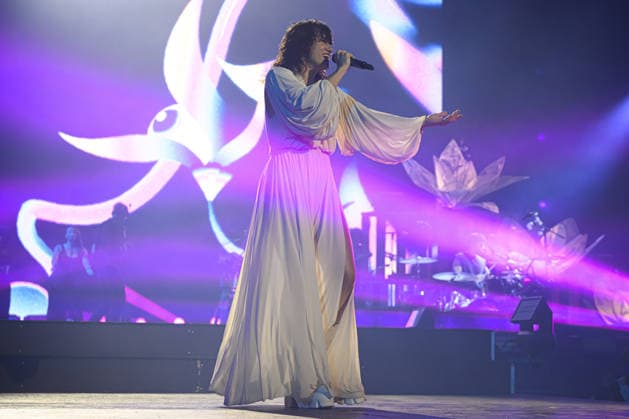 Music Concert - Elisa - Palasport 2025 Elisa performs live at concert of Palasport 2025 Tour on November 25, 2025 at Palazzo dello Sport in Rome, Italy Rome Palazzo dello Sport Italy Copyright: xRobertoxBettacchix xLiveMediax LPM_2160453