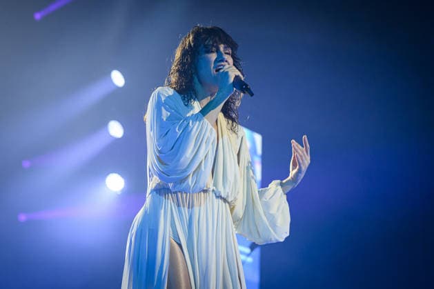 Music Concert - Elisa - Palasport 2025 Elisa performs live at concert of Palasport 2025 Tour on November 25, 2025 at Palazzo dello Sport in Rome, Italy Rome Palazzo dello Sport Italy Copyright: xRobertoxBettacchix xLiveMediax LPM_2160462