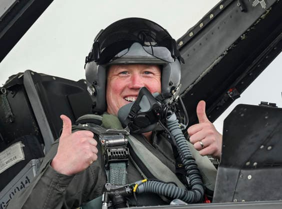 May 29, 2025, Clinton, Md, United States: U.S Secretary of the Army Dan Driscoll, gives a thumbs up before taking off in a F-16 fighter aircraft with the 121st Fighter Squadron, 113th Wing, District of Columbia Air National Guard at Joint Base Andrews, May 29, 2025 in Clinton, Maryland. Clinton United States - ZUMAp138 20250529_zaa_p138_025 Copyright: xSgt.xDavidxResnick UsxArmyx