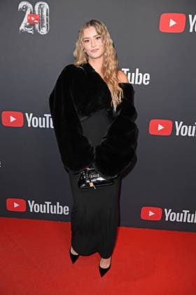 Summer Terenzi on the red carpet at the YOUTUBE MUSIC AWARD DINNER at Grill Royal in Berlin on 25 11 2025