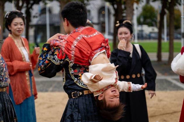 SAN FRANCISCO, CA - NOVEMBER 16: Hanfu enthusiasts showcase costumes during the annual Hanfu parade organized by Northern California Hanfu Association on November 16, 2025 in San Francisco, California.  Copyright: xVCGx 111605922246