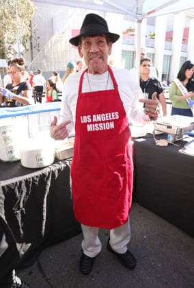 26 November 2025 - Los Angeles, California - Danny Trejo. 2025 Thanks & Giving On Skid Row held at Los Angeles Mission. Los Angeles USA - ZUMAa123 20251126_zaa_a123_030 Copyright: xADx