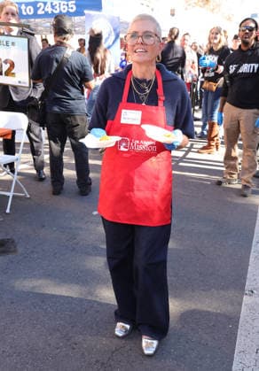26 November 2025 - Los Angeles, California - Nicole Eggert,. 2025 Thanks & Giving On Skid Row held at Los Angeles Mission. Los Angeles USA - ZUMAa123 20251126_zaa_a123_080 Copyright: xADx