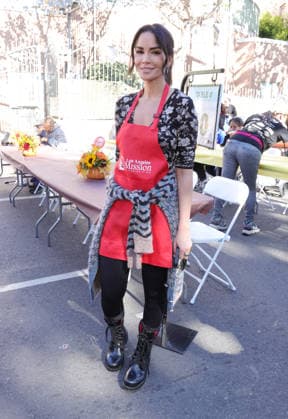 26 November 2025 - Los Angeles, California - Tanin Nikpey,. 2025 Thanks & Giving On Skid Row held at Los Angeles Mission. Photo Copyright: xAdMediax